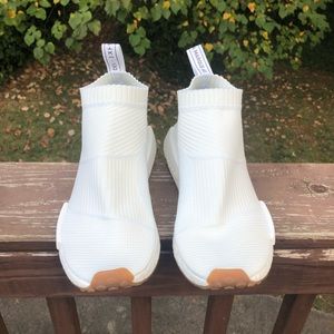 BARELY WORN Men’s Adidas NMD 9.5